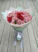 Букет цветов из:  Альстромерии в Ивановском Курской области