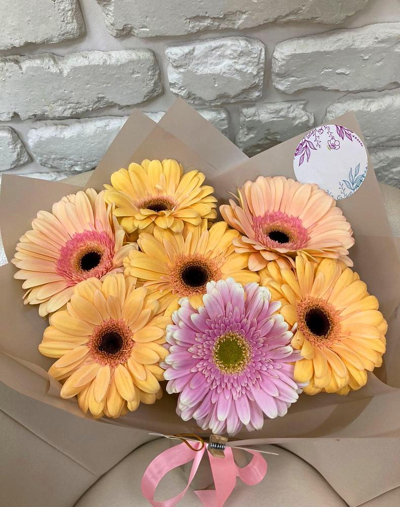 Букет цветов из: Герберы в Ивановском Курской области