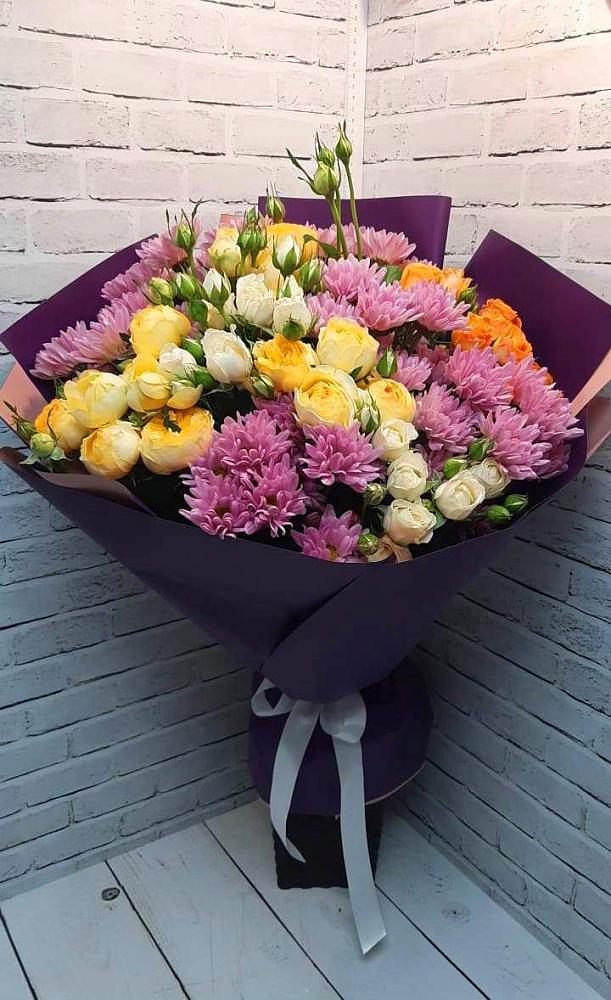 Букет цветов из: Хризантемы и Розы в Ивановском Курской области