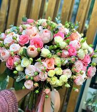 Букет цветов из:  Розы #REPLACE_PRED# Ивановском Курской области