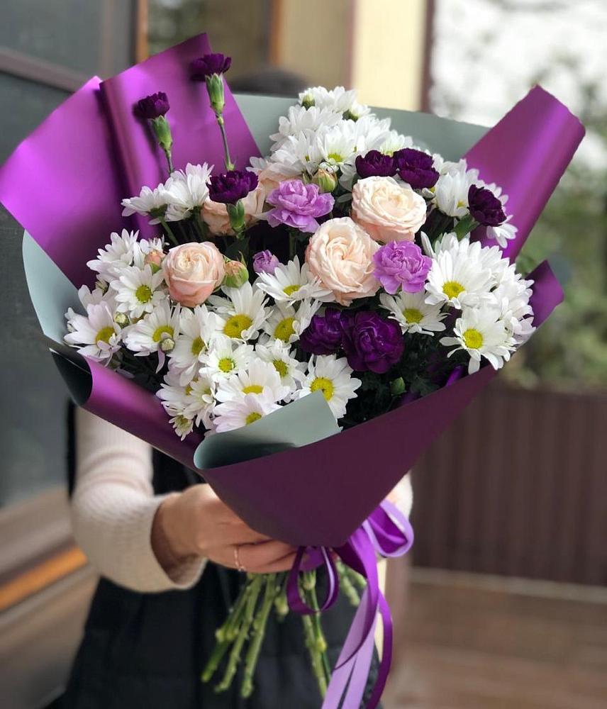 Букет цветов из: Хризантемы, Гвоздики и Розы в Ивановском Курской области