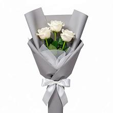 Букет 3 белые розы #REPLACE_PRED# Ивановском Курской области