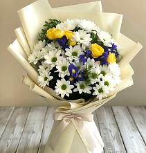 Букет цветов из:  Ирисы, Хризантемы и Розы #REPLACE_PRED# Ивановском Курской области