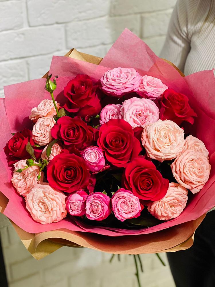 Букет цветов из: Розы в Ивановском Курской области