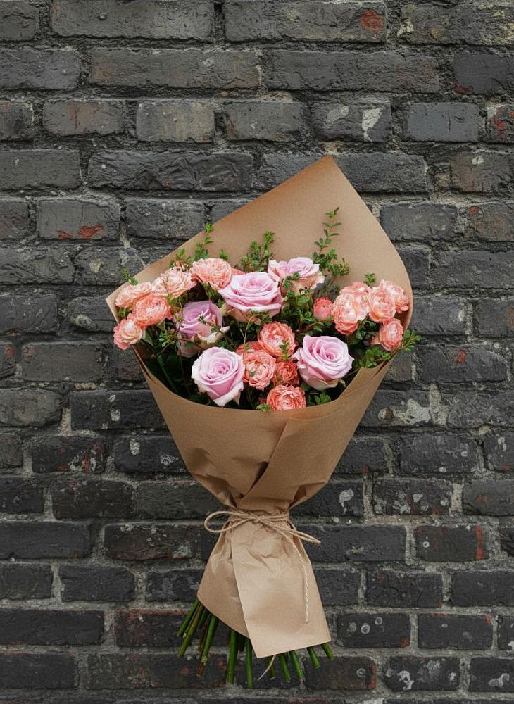 Букет цветов из: Розы в Ивановском Курской области