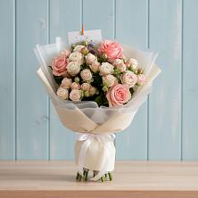 Букет цветов из:  Розы в Ивановском Курской области