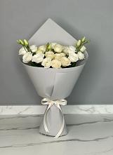 Букет цветов из:  Розы и Лизиантусы в Ивановском Курской области